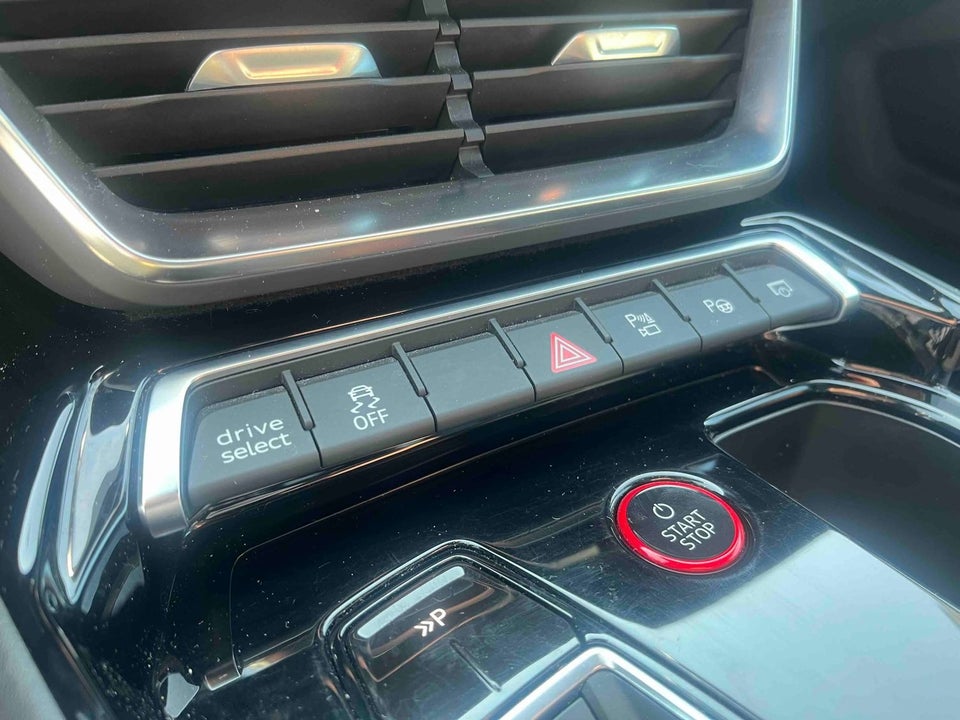 Audi e-tron GT quattro 4d