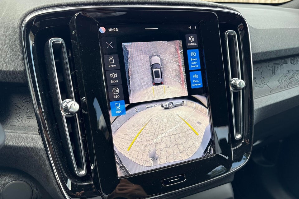 Volvo EX40 Extended Range Plus 5d