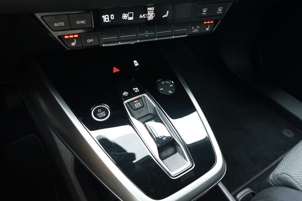 Audi Q4 e-tron 45 S-line 5d