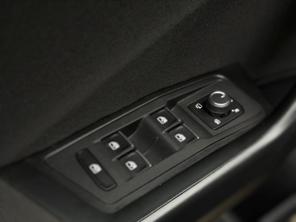 VW T-Roc 1,5 TSi 150 Sport Team DSG 5d