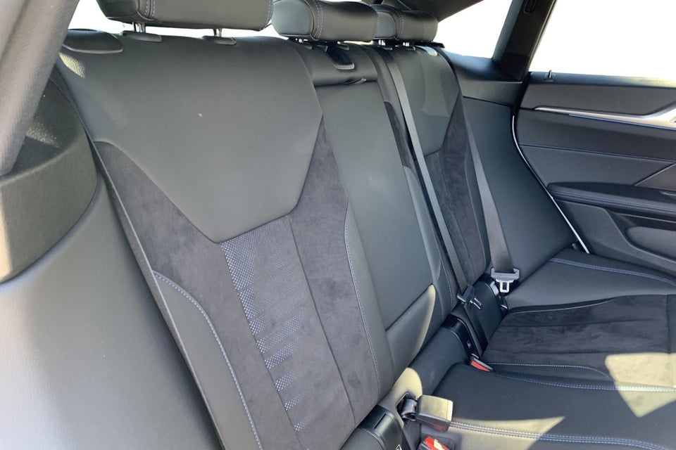 BMW i4 eDrive40 Fully Charged 5d