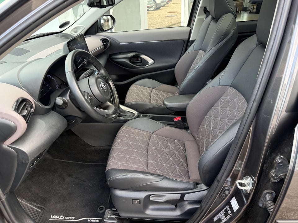 Toyota Yaris Cross 1,5 Hybrid Elegant e-CVT 5d