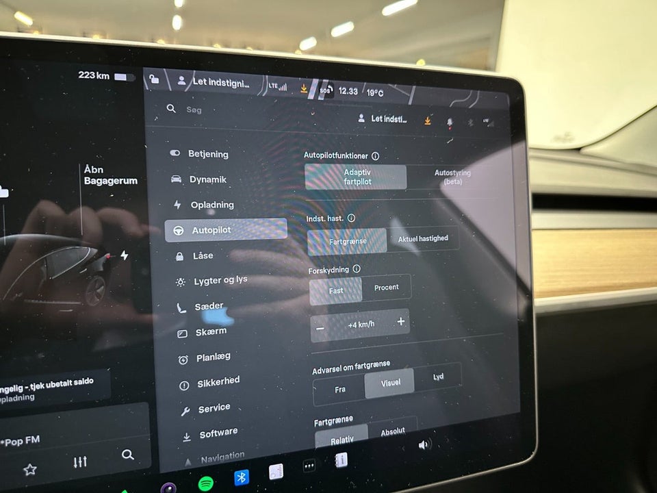 Tesla Model 3 Standard Range+ RWD 4d