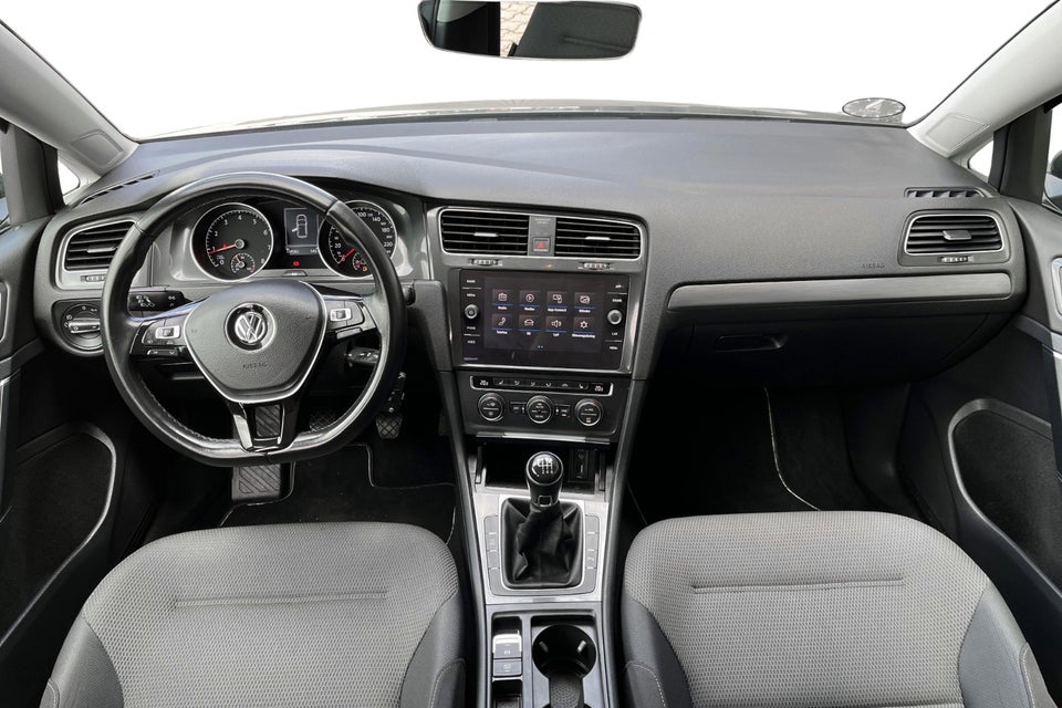 VW Golf VII 1,4 TSi 125 Comfortline 5d