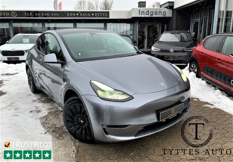 Tesla Model Y Long Range AWD 5d