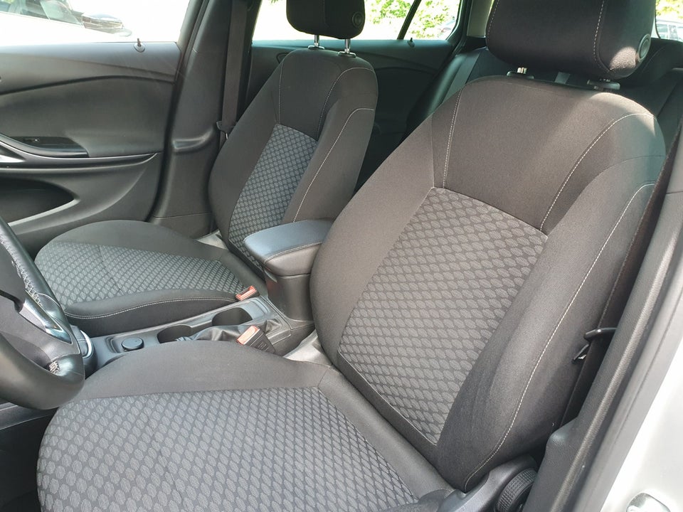 Opel Astra 1,0 T 105 Enjoy Sports Tourer 5d