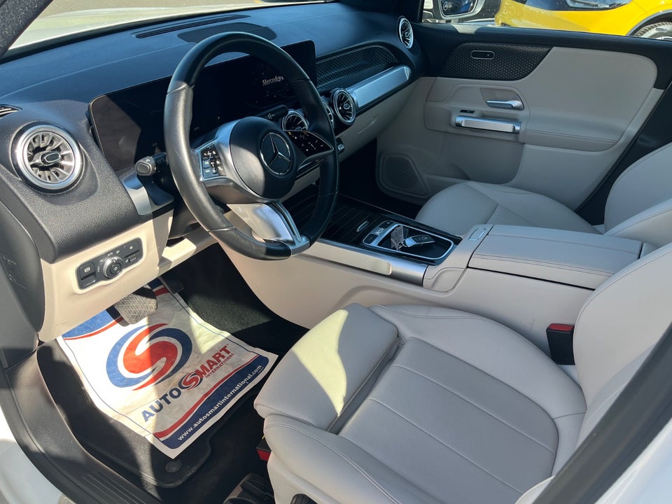 Mercedes EQB250+ Progressive 5d