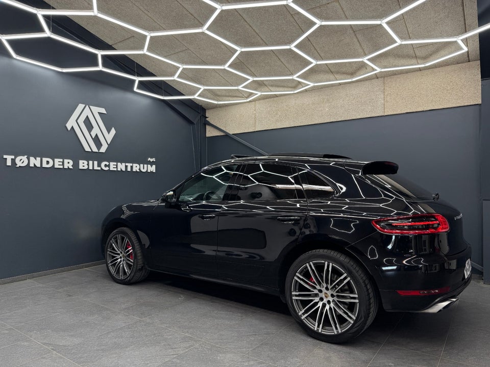 Porsche Macan Turbo 3,6 PDK 5d