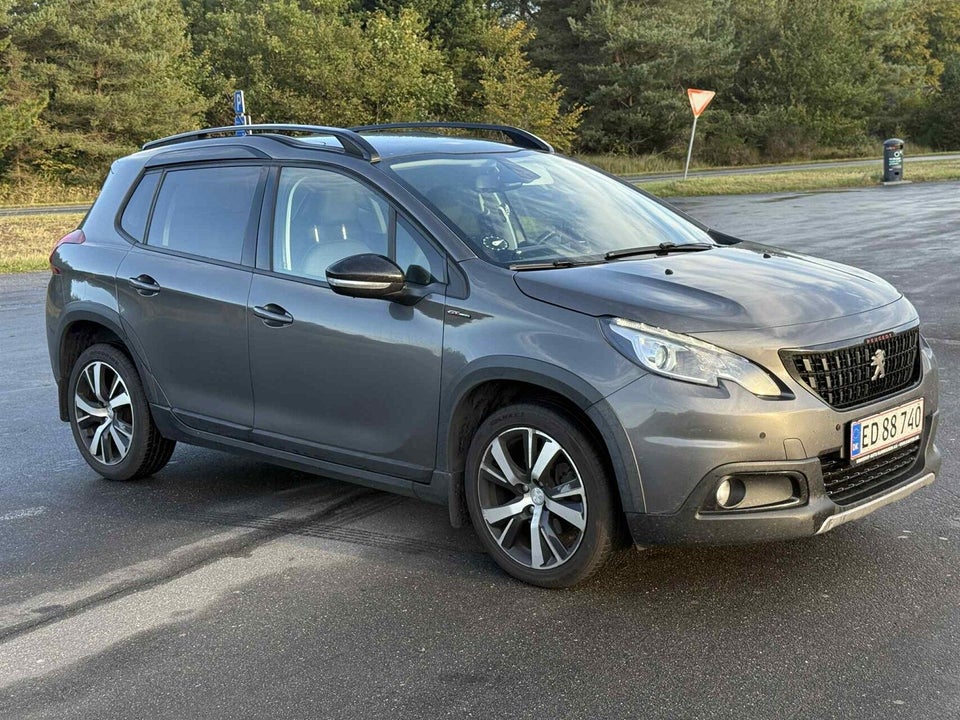 Peugeot 2008 1,6 BlueHDi 120 GT Line Sky 5d
