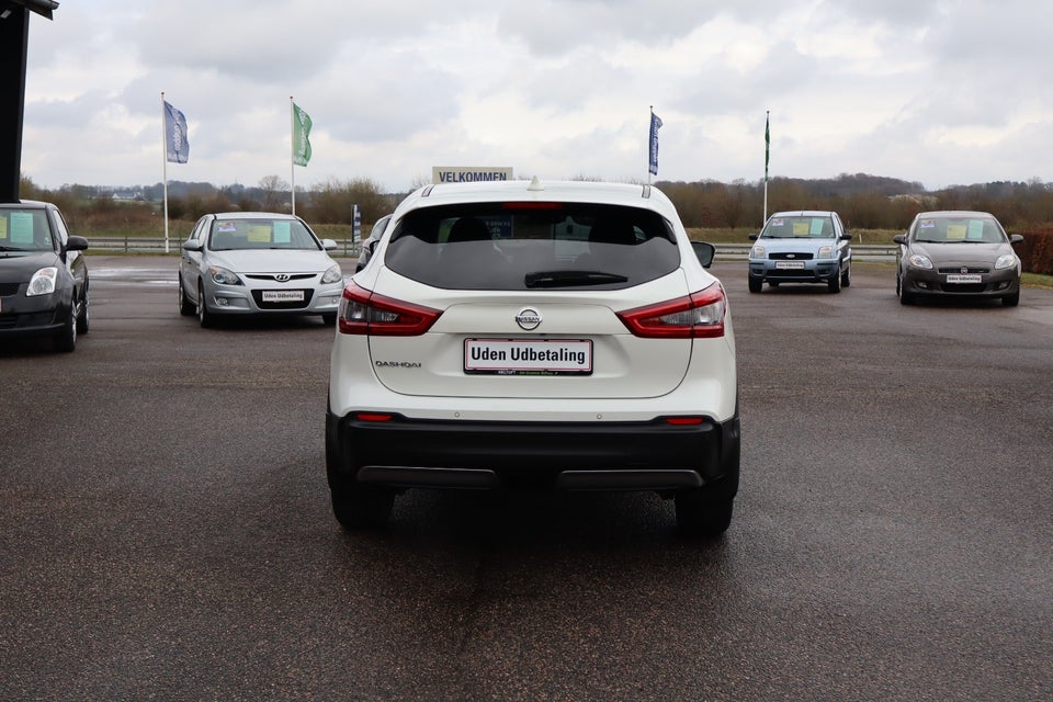 Nissan Qashqai 1,2 Dig-T 115 Tekna+ 5d