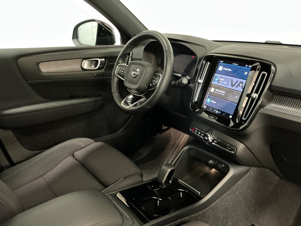 Volvo XC40 P8 ReCharge Twin Pro 5d