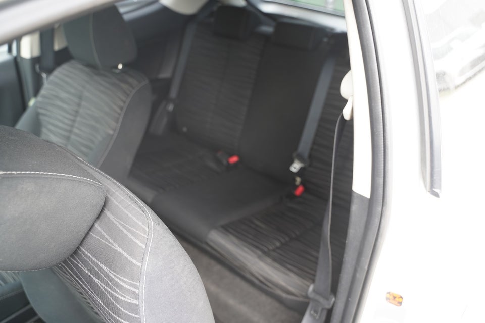 Mazda 2 1,3 Advance 3d