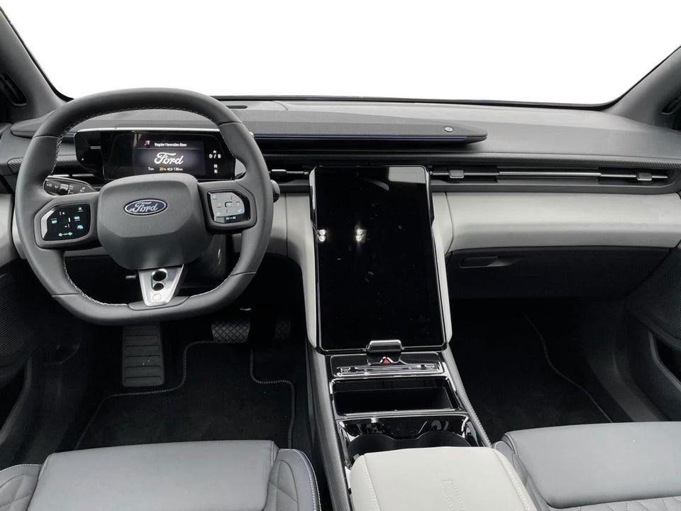 Ford Capri 82 Premium Extended Range 5d