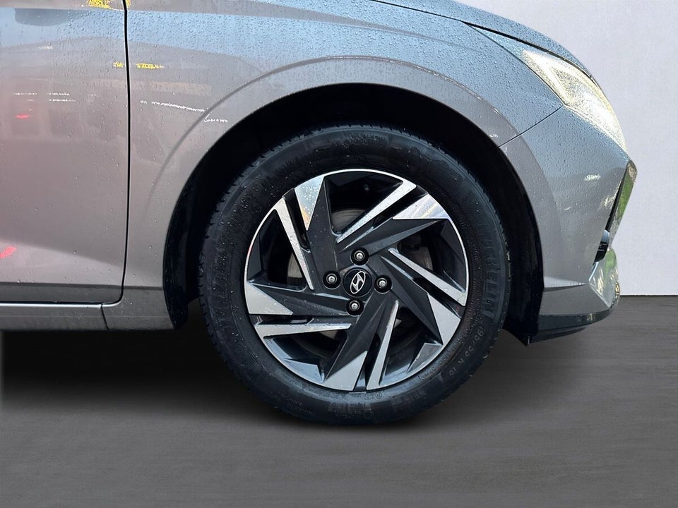 Hyundai i20 1,0 T-GDi Advanced DCT 5d