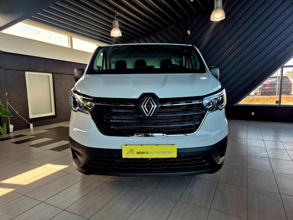 Renault Trafic 2,0 dCi 130 L2H1