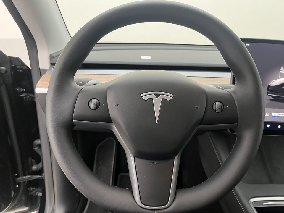 Tesla Model Y Performance AWD 5d