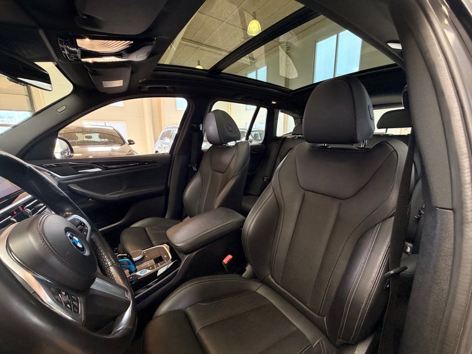 BMW iX3 Charged M-Sport 5d