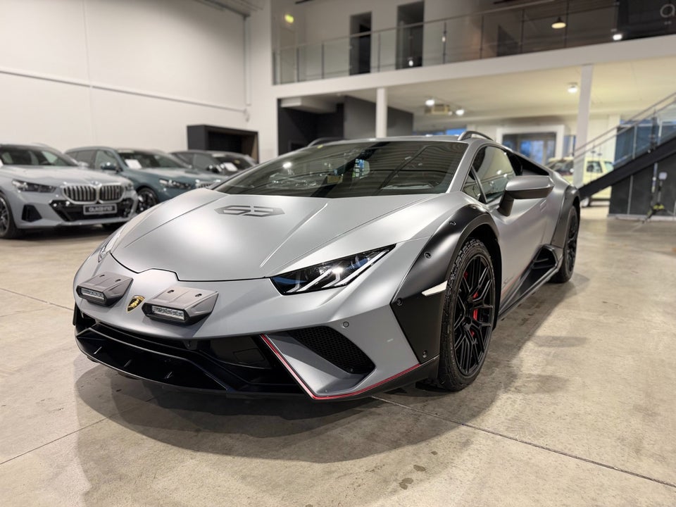 Lamborghini Huracan 5,2 Sterrato 2d