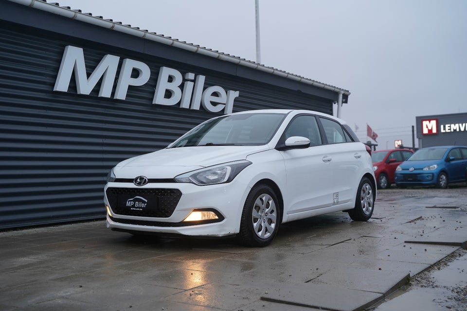 Hyundai i20 1,1 CRDi 75 Trend Van 5d