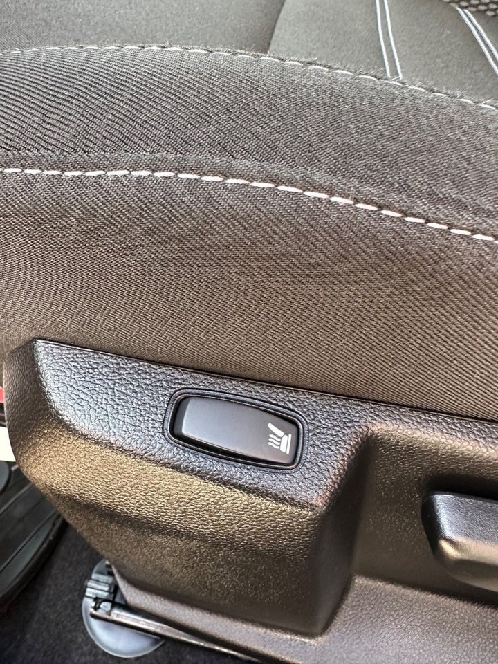 Dacia Duster 1,3 TCe 150 Prestige EDC 5d