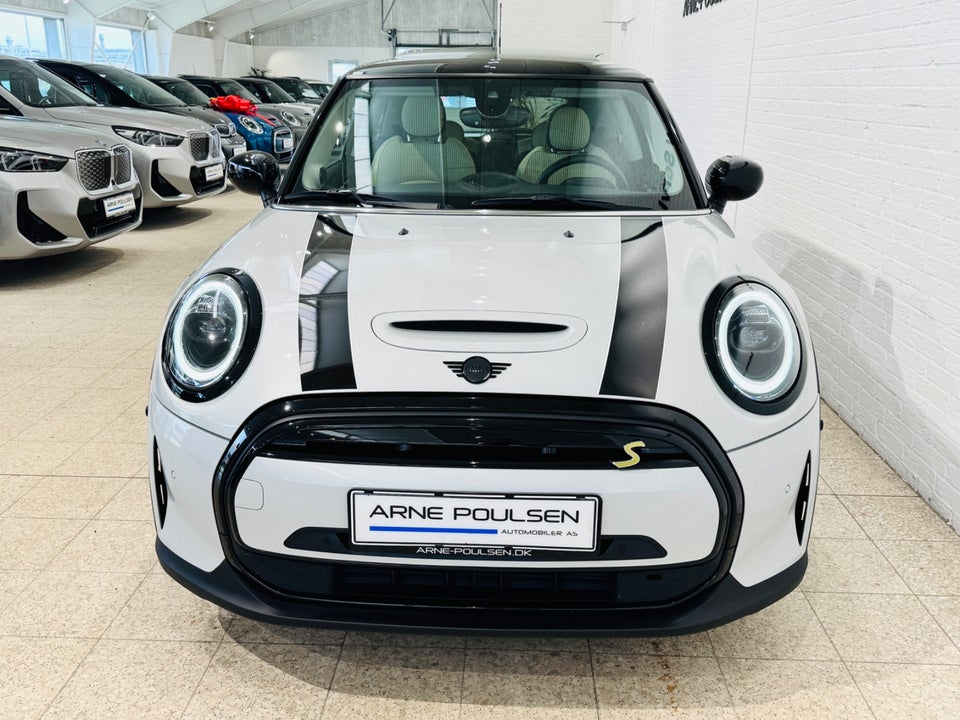 MINI Cooper SE Edition Premium Plus 3d