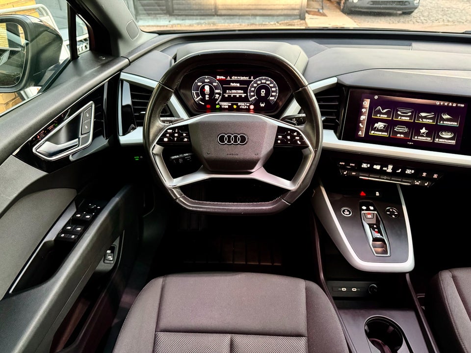 Audi Q4 e-tron 40 Advanced 5d