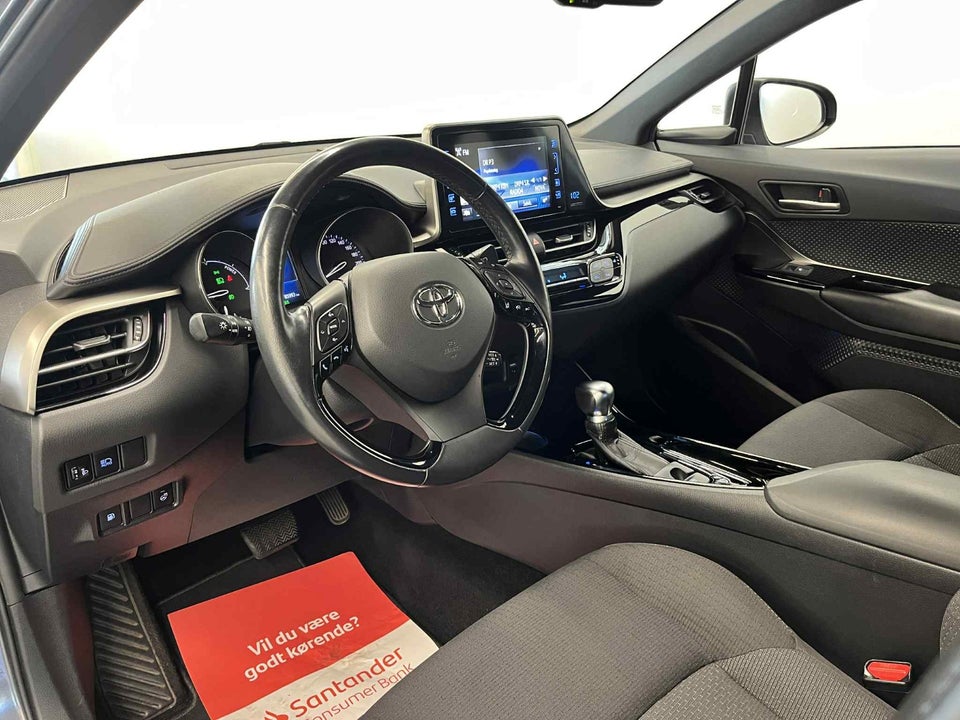 Toyota C-HR 1,8 Hybrid C-HIC CVT 5d