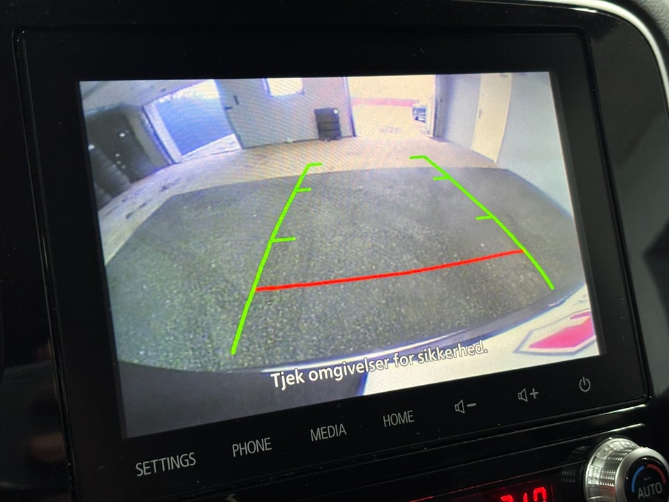 Mitsubishi Outlander 2,4 PHEV Intense CVT 4WD 5d