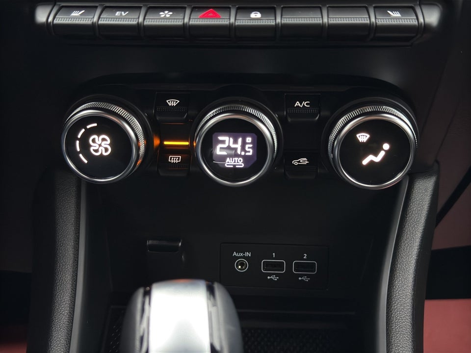 Renault Captur 1,6 E-Tech Intens 5d