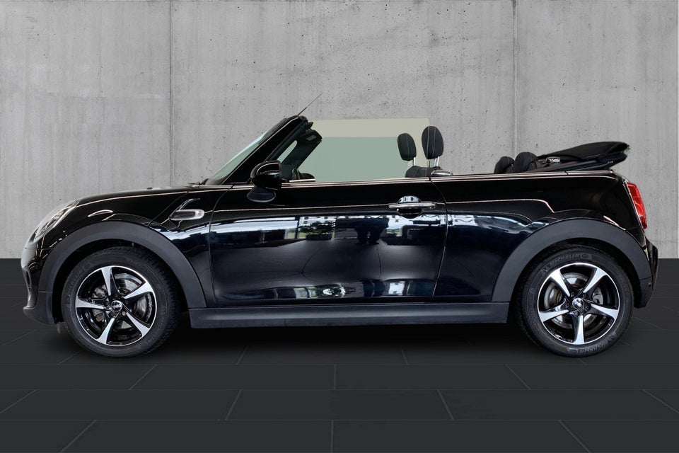 MINI Cooper 1,5 Essential Cabriolet aut. 2d