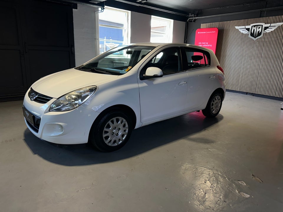 Hyundai i20 1,25 Comfort 5d