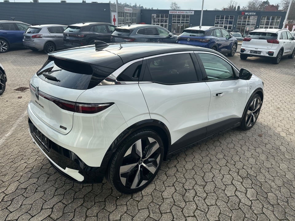 Renault Megane E-Tech 60 Techno 5d