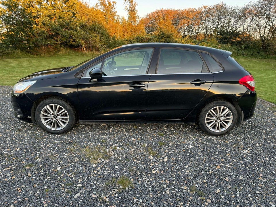 Citroën C4 1,6 HDi 92 Comfort 5d