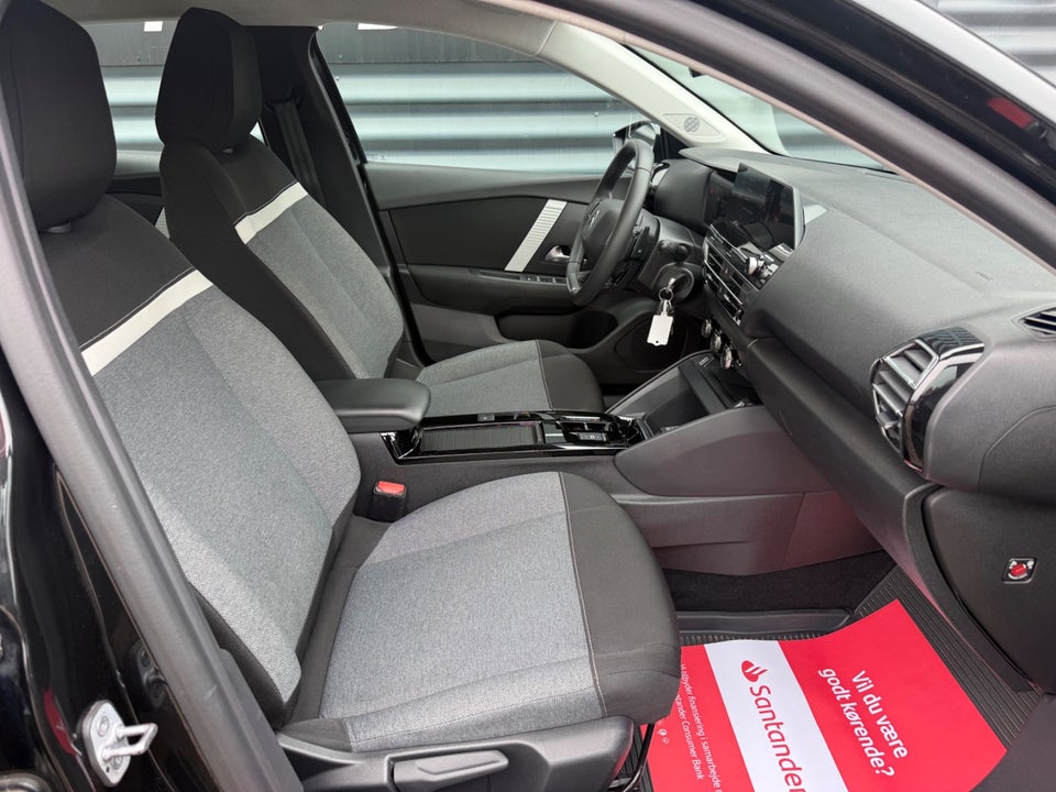 Citroën C4 1,2 PureTech 130 Feel EAT8 5d