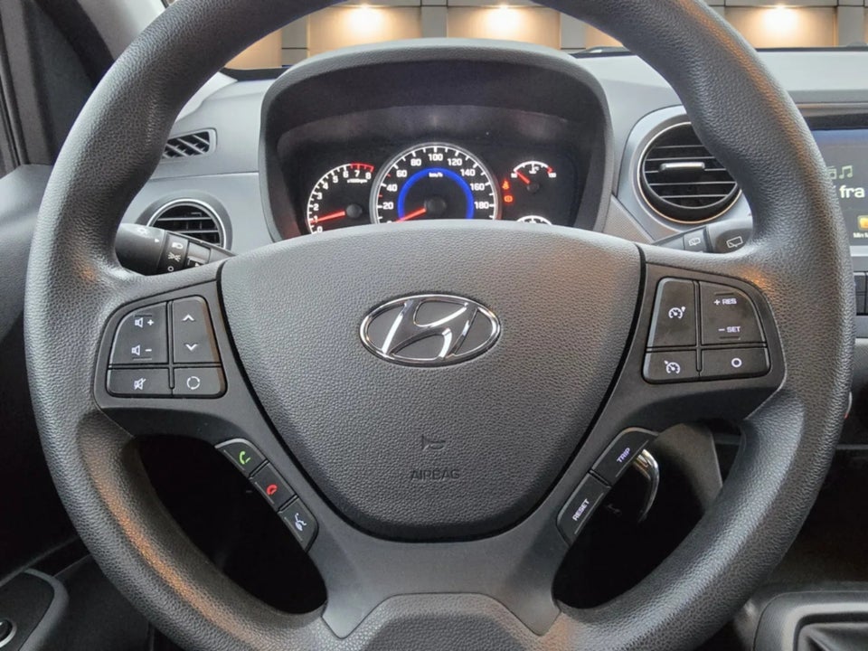 Hyundai i10 1,0 Trend 5d