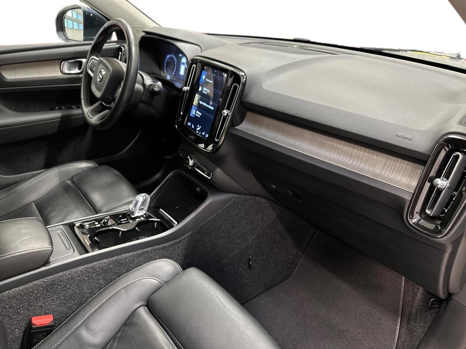 Volvo XC40 2,0 D4 190 Inscription aut. AWD 5d