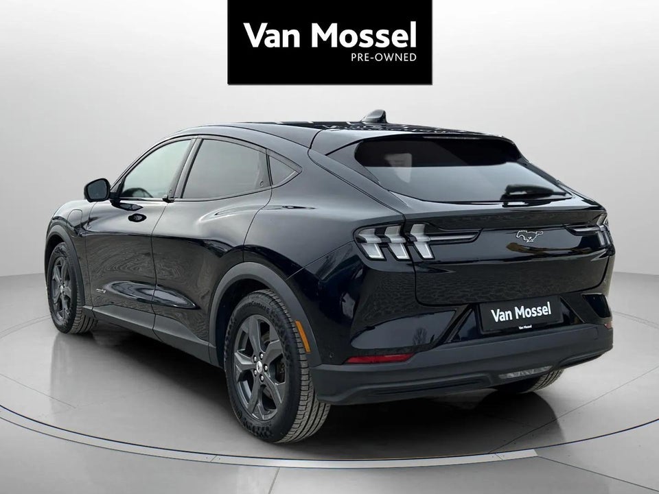 Ford Mustang Mach-E 68 Standard Range 5d