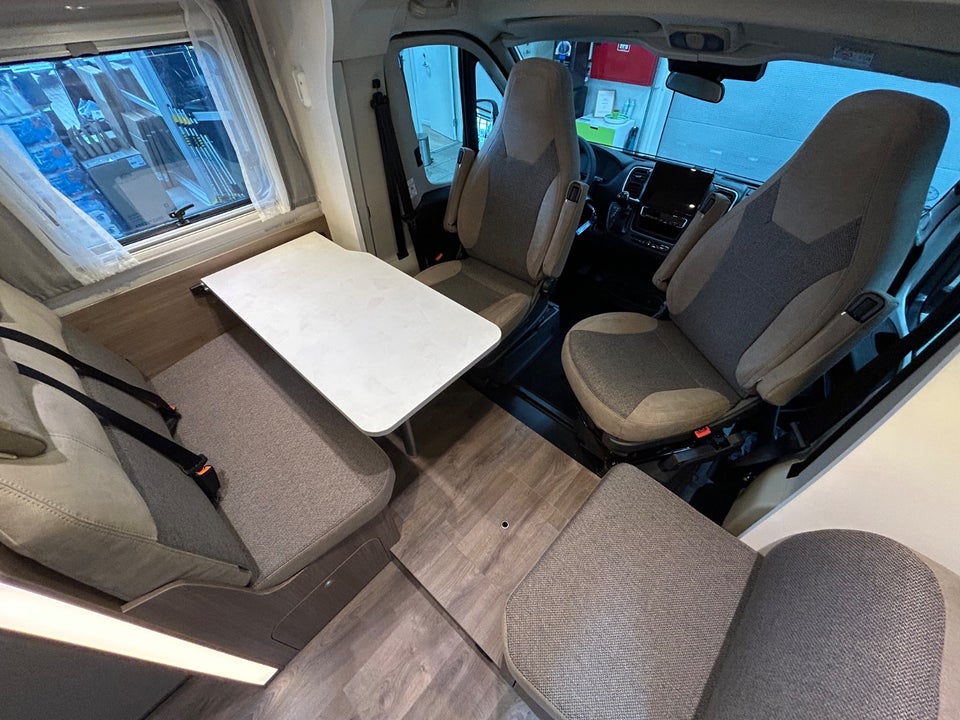 Carado T328 PRO+ 2,2 JTD 140 aut. 3d