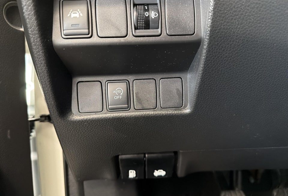 Nissan Qashqai 1,3 Dig-T 140 Acenta 5d