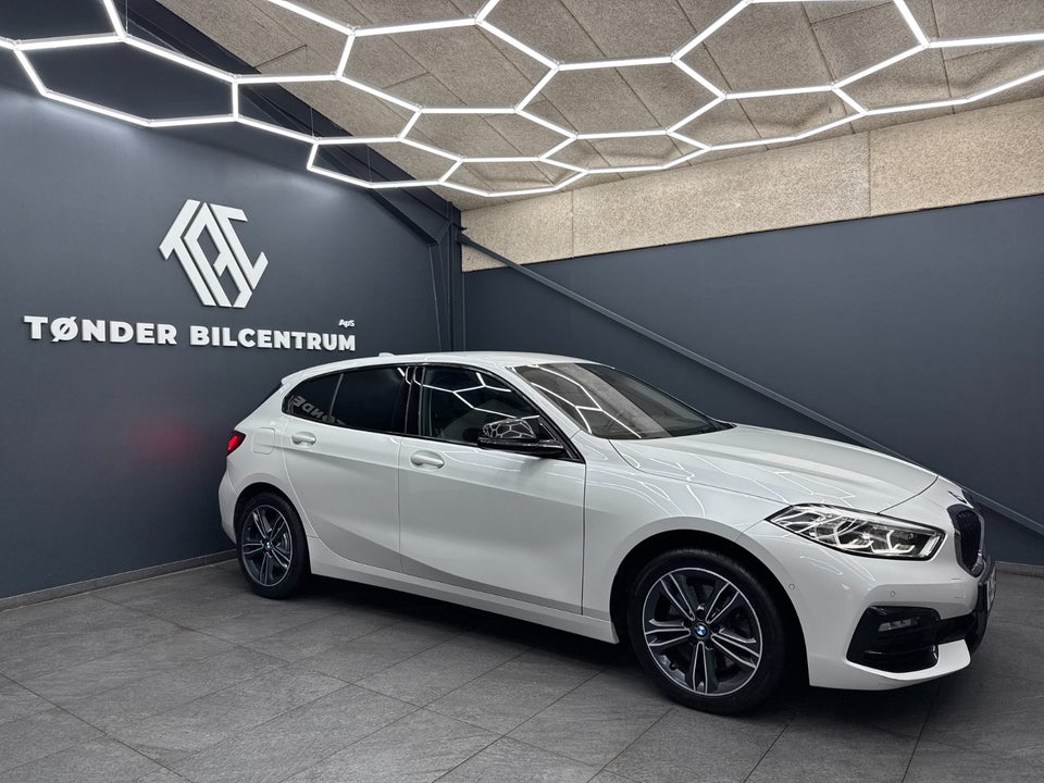 BMW 120d 2,0 Sport Line xDrive aut. 5d