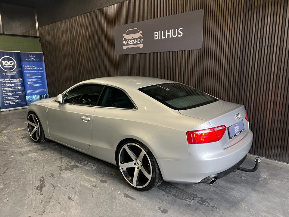 Audi A5 2,7 TDi Coupé Multitr. 2d