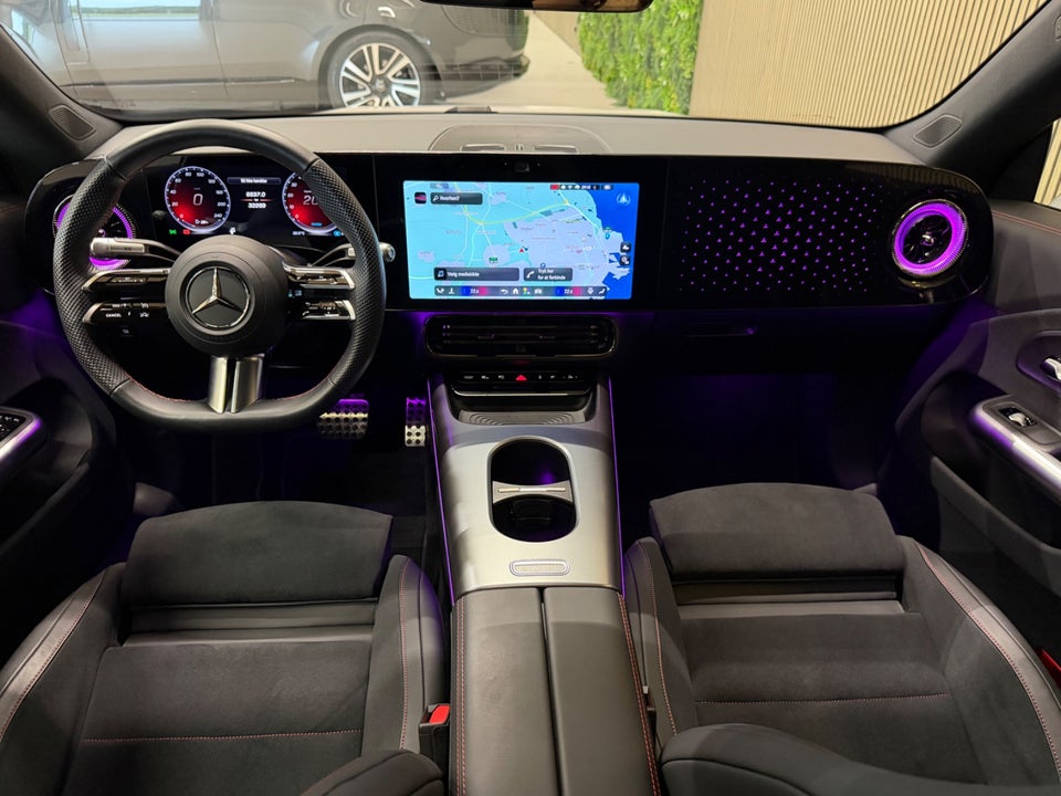 Mercedes CLA250+ electric AMG Line 4d