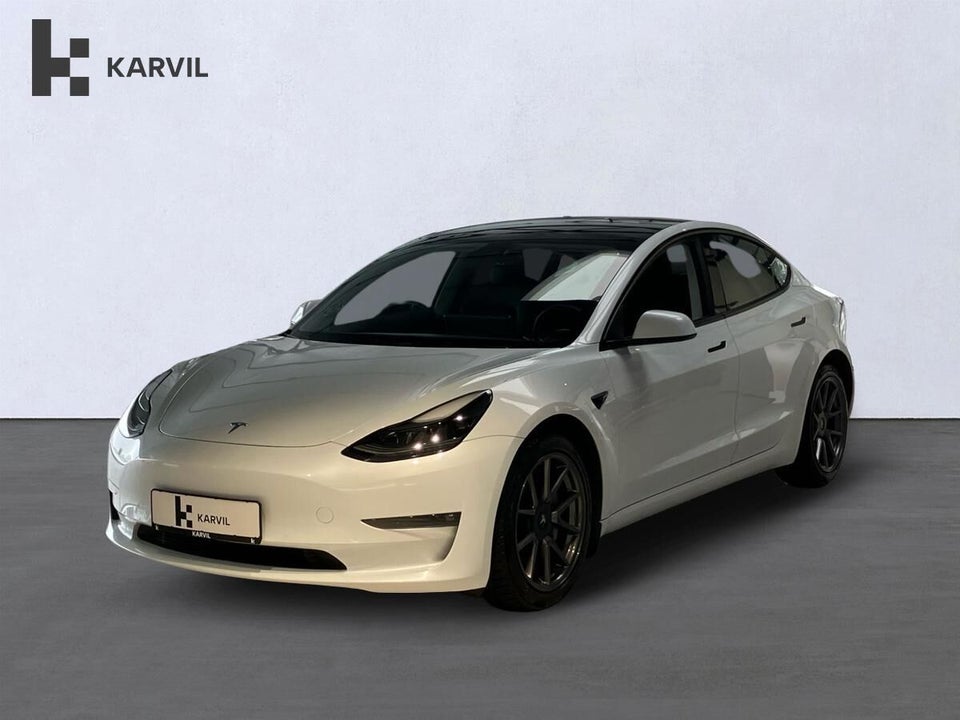 Tesla Model 3 Long Range AWD 4d