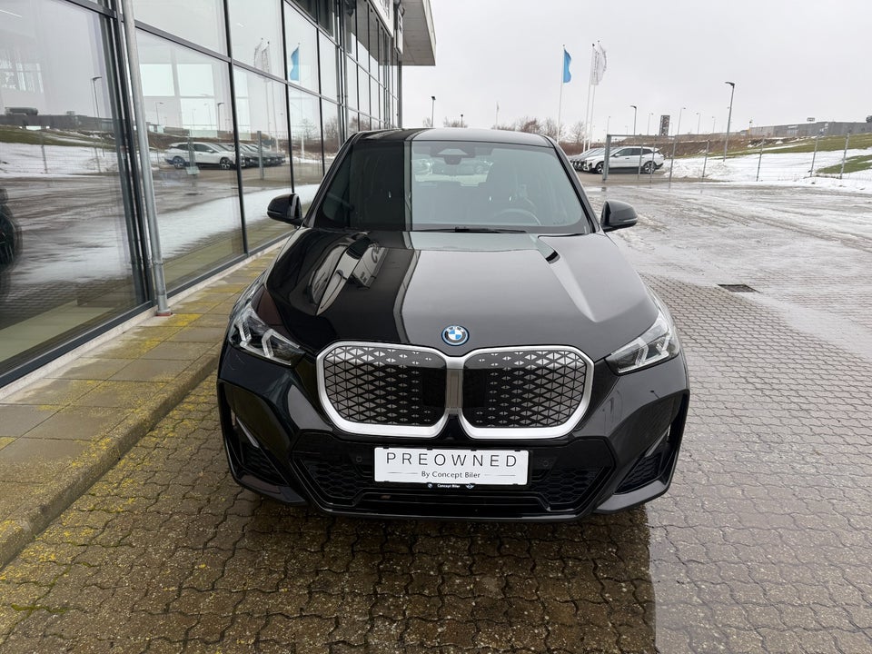BMW iX1 eDrive20 M-Sport 5d