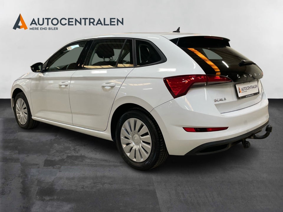 Skoda Scala 1,6 TDi 115 Ambition DSG 5d