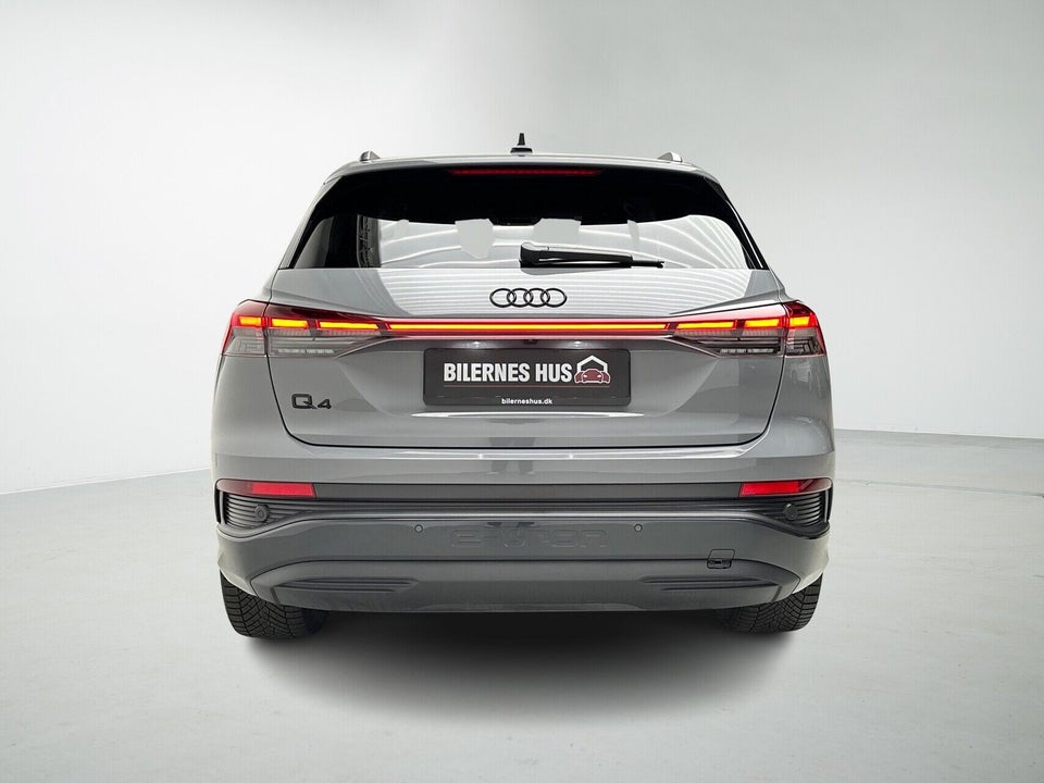 Audi Q4 e-tron 45 Advanced 5d