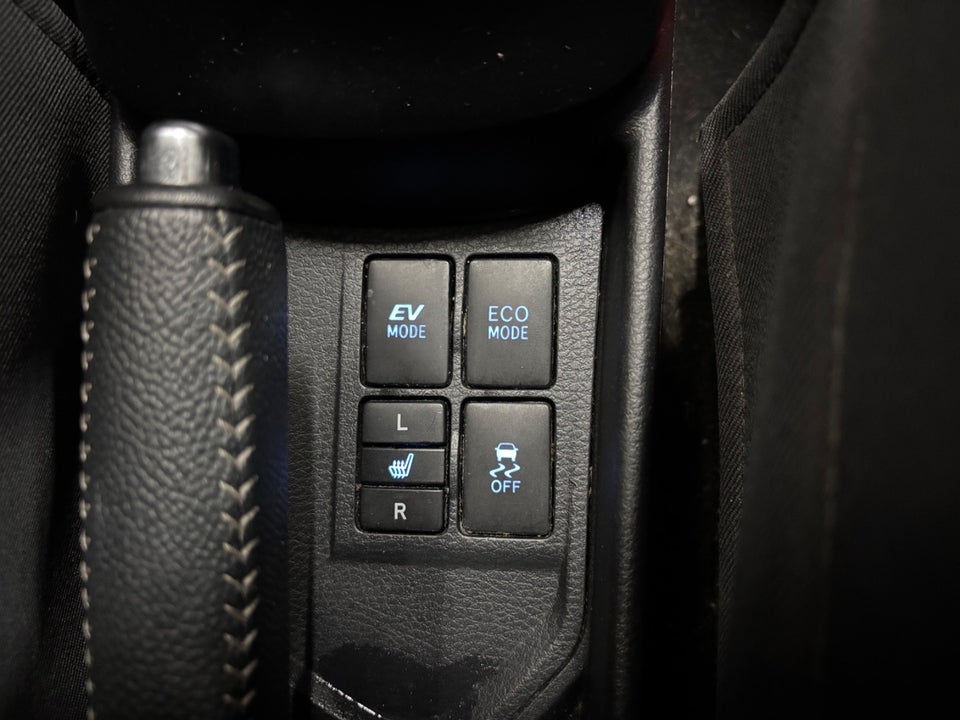 Toyota Yaris 1,5 Hybrid H3 Limited e-CVT 5d