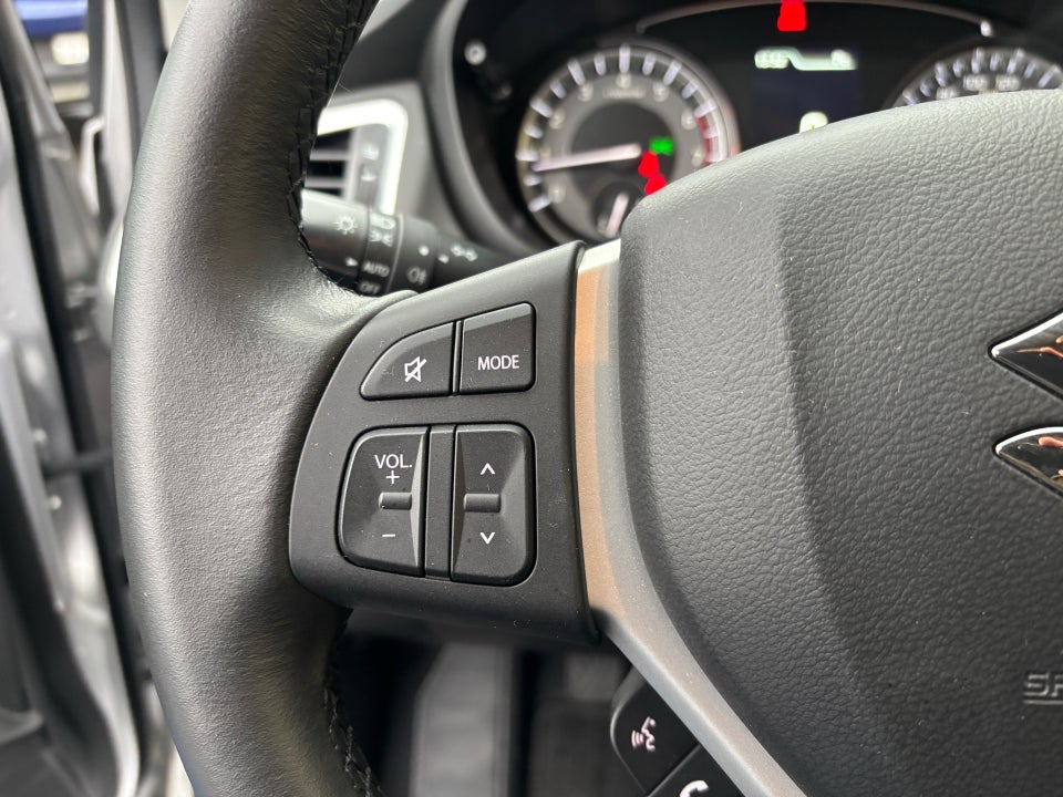 Suzuki S-Cross 1,4 mHybrid Active 5d