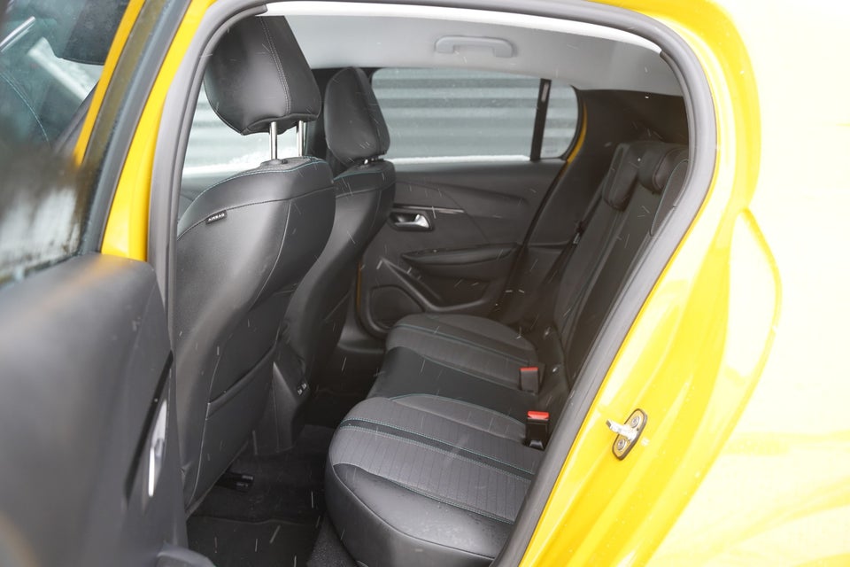 Peugeot 208 1,2 PureTech 100 Allure 5d