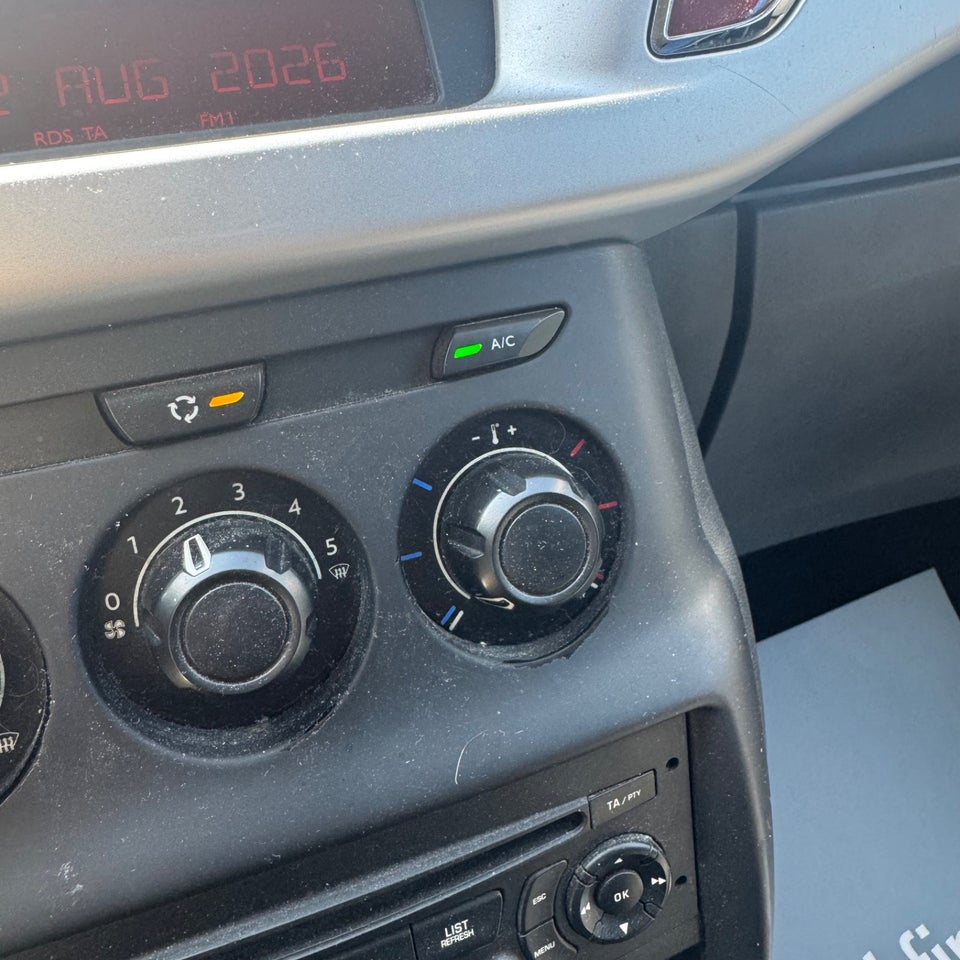 Citroën C3 1,4 HDi Attraction 5d